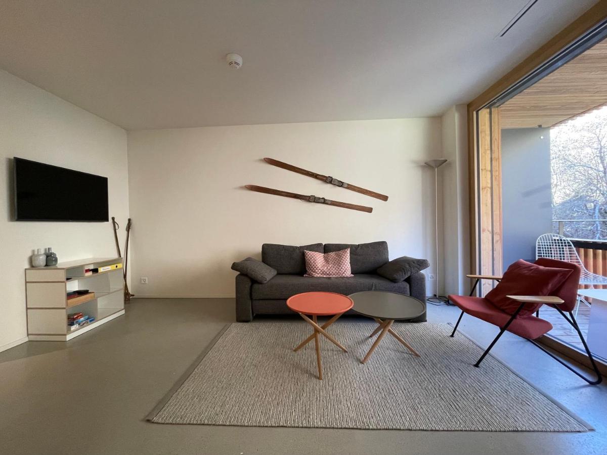 Ferienwohnung 3,5 Zimmer Direkt An Ski- Und Bikepiste ฟลิมส์ ภายนอก รูปภาพ