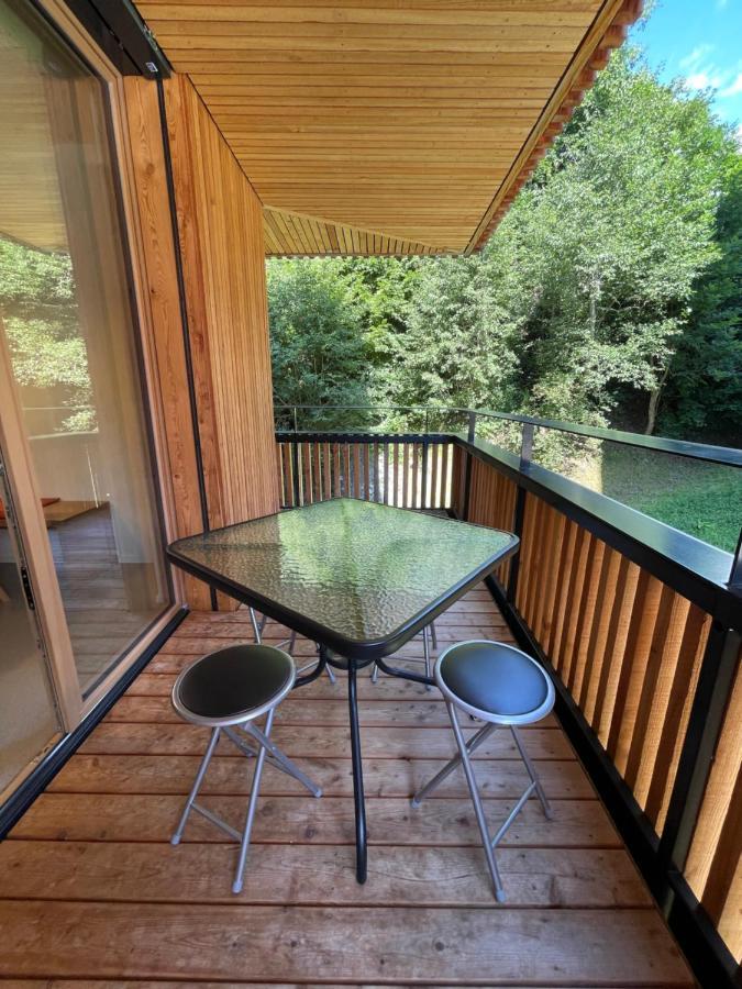 Ferienwohnung 3,5 Zimmer Direkt An Ski- Und Bikepiste ฟลิมส์ ภายนอก รูปภาพ
